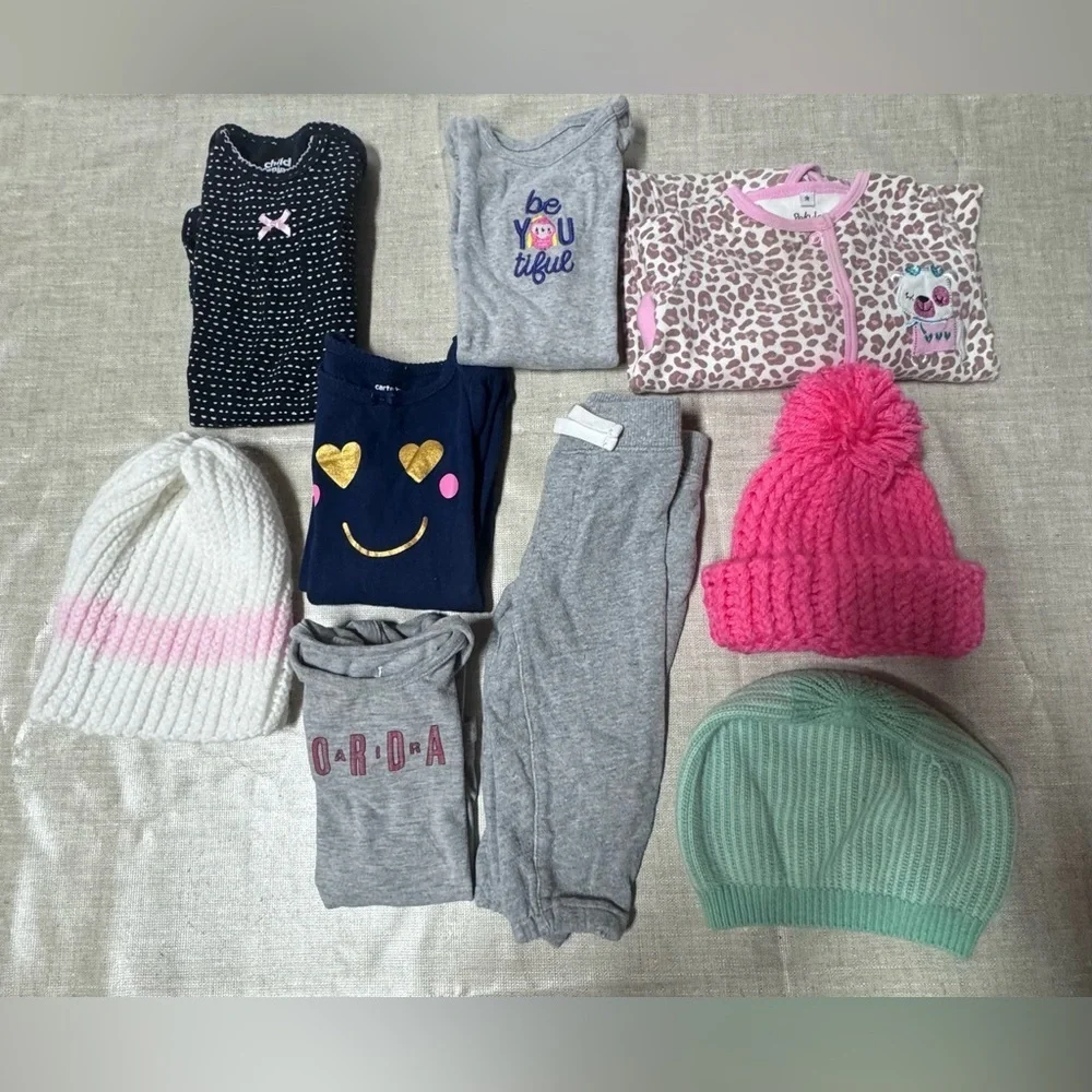 Bundle clothes for girl size 9-12 months